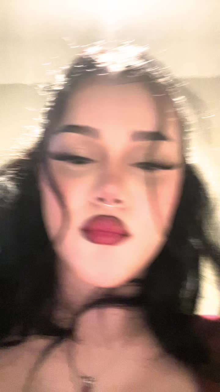 @noemy☘
