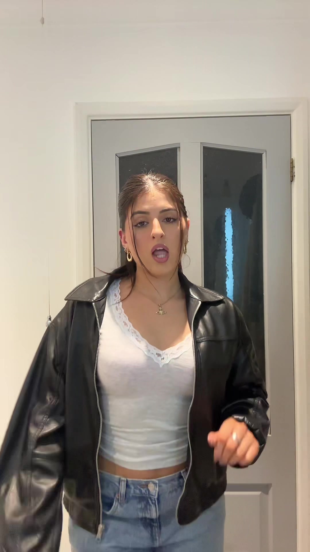 @izzy