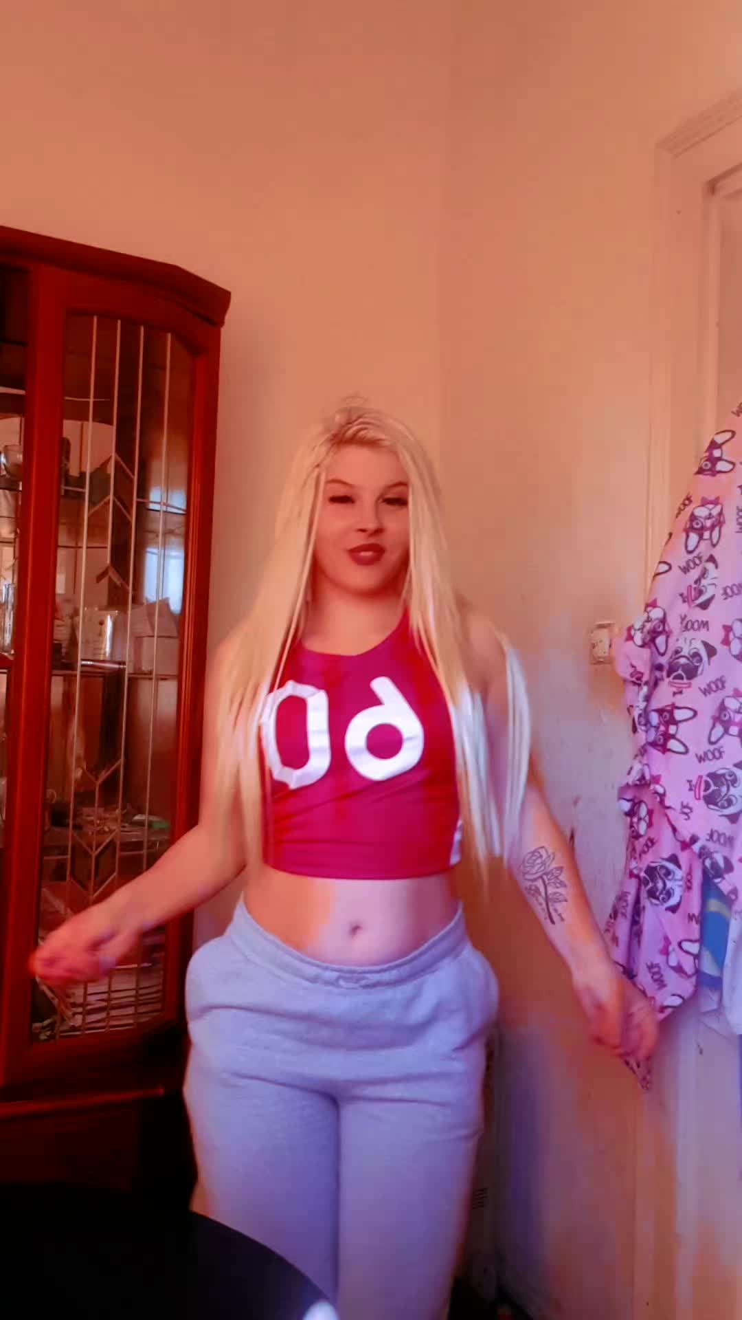 @Klau❤