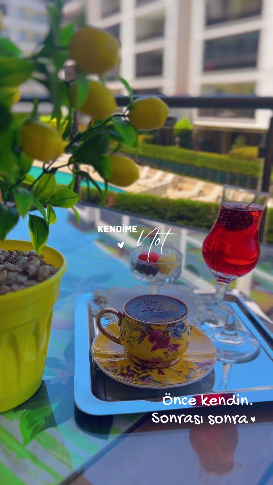 @İpek__