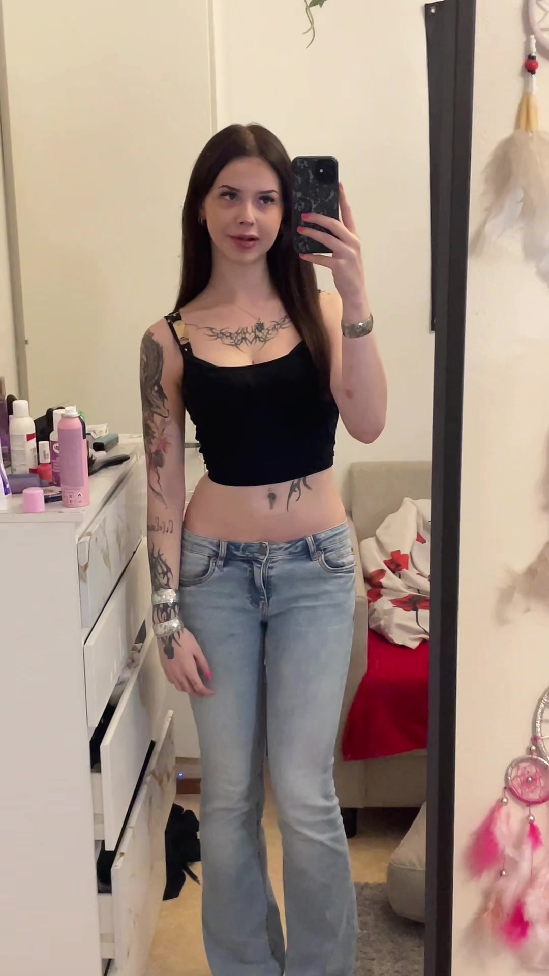@Alisa
