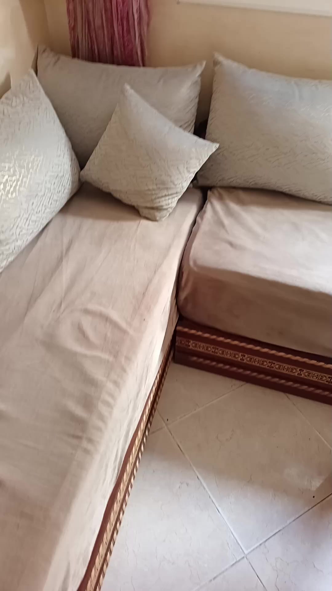 @ملابس دكرى