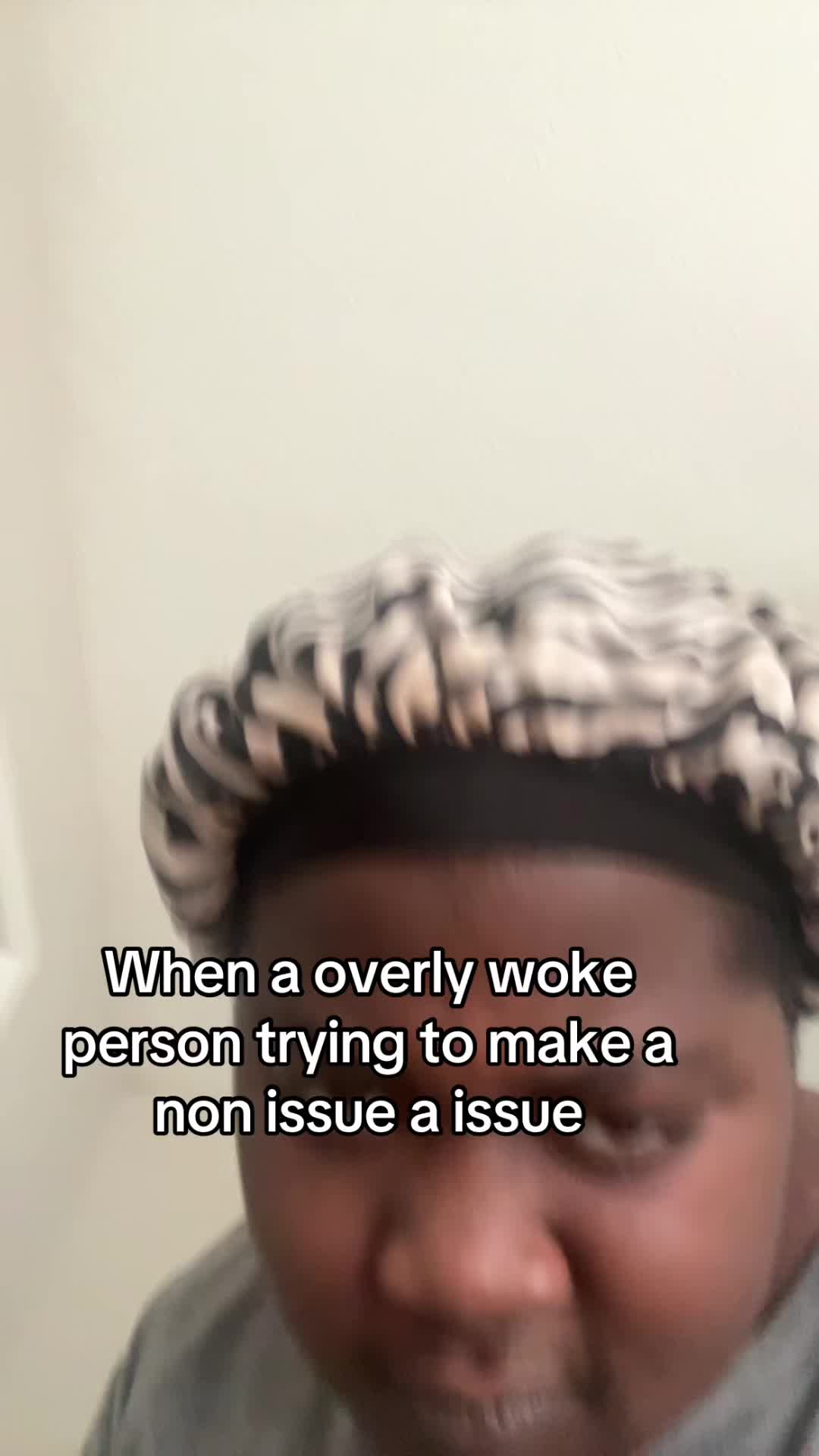 @randomuser
