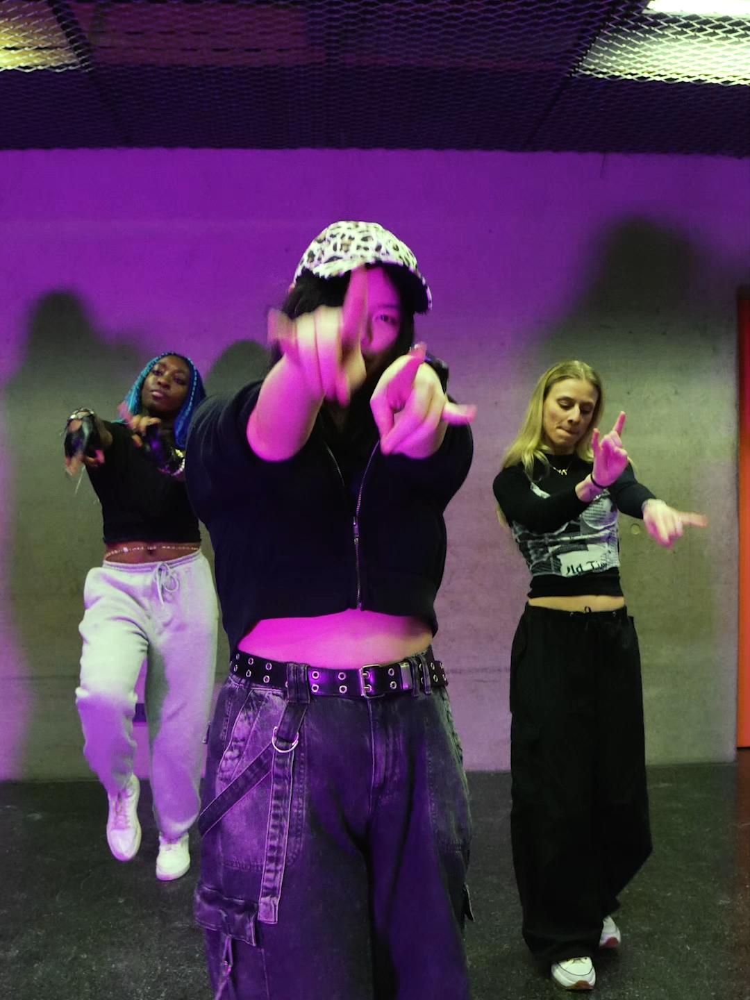 @VAO Dance Crew