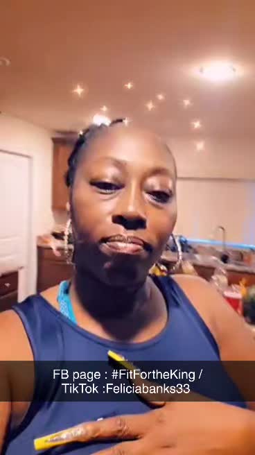 @Felicia Banks33
