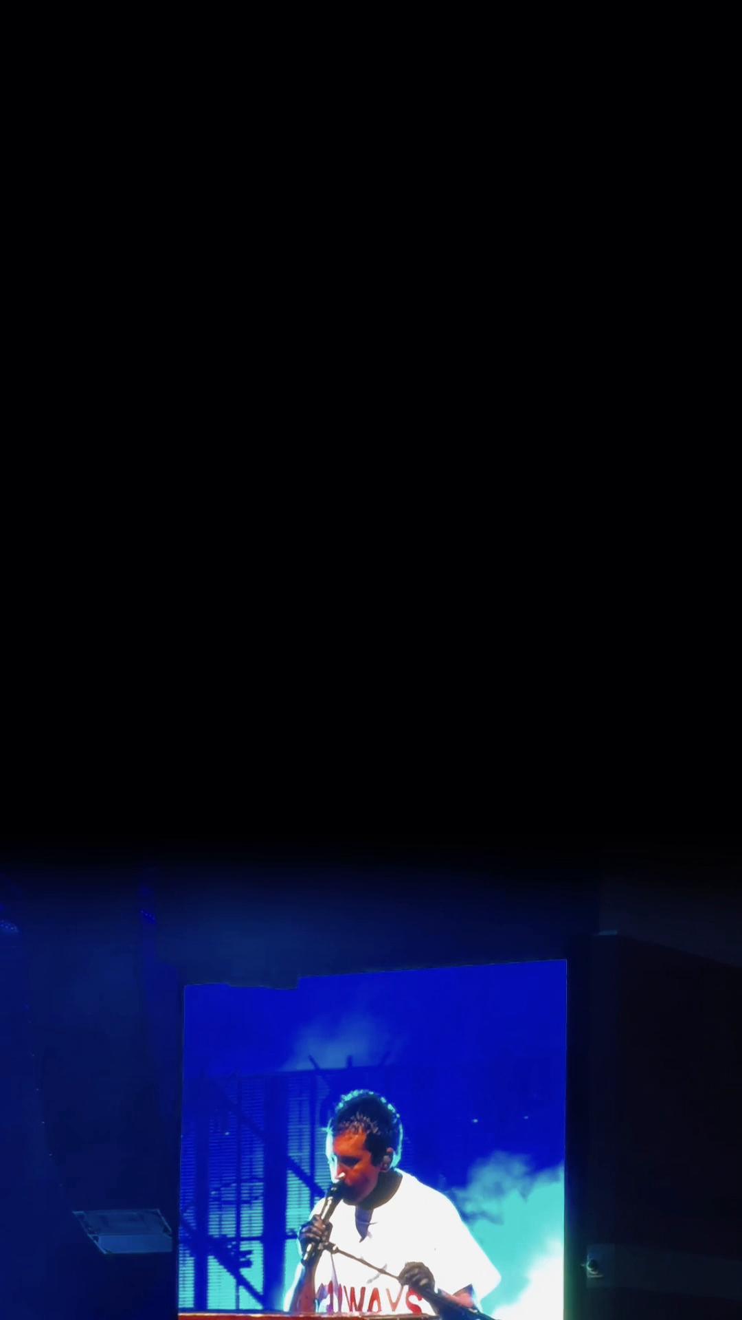 @LvLoFcOnCrN918 |-/