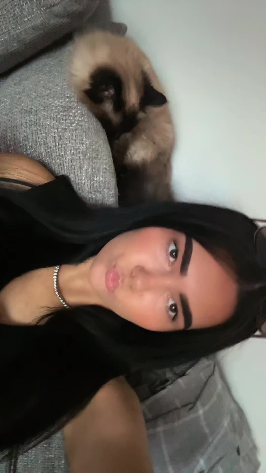 @𝐶𝐽𝑆⚡️🩵🫧🪻🌸✨