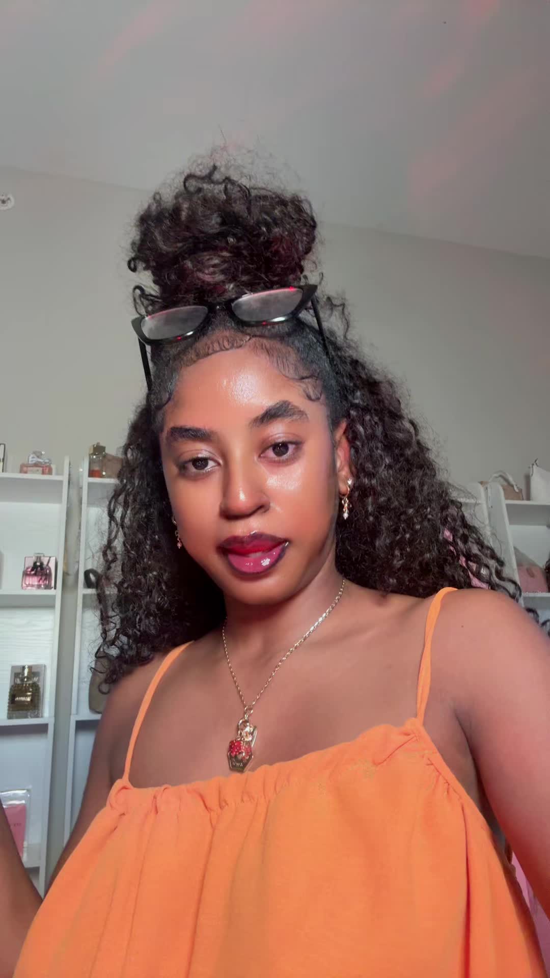 @𝒞ℴ𝒻𝒻ℯℯ𝒮𝒶𝓇𝒶𝒽☕️