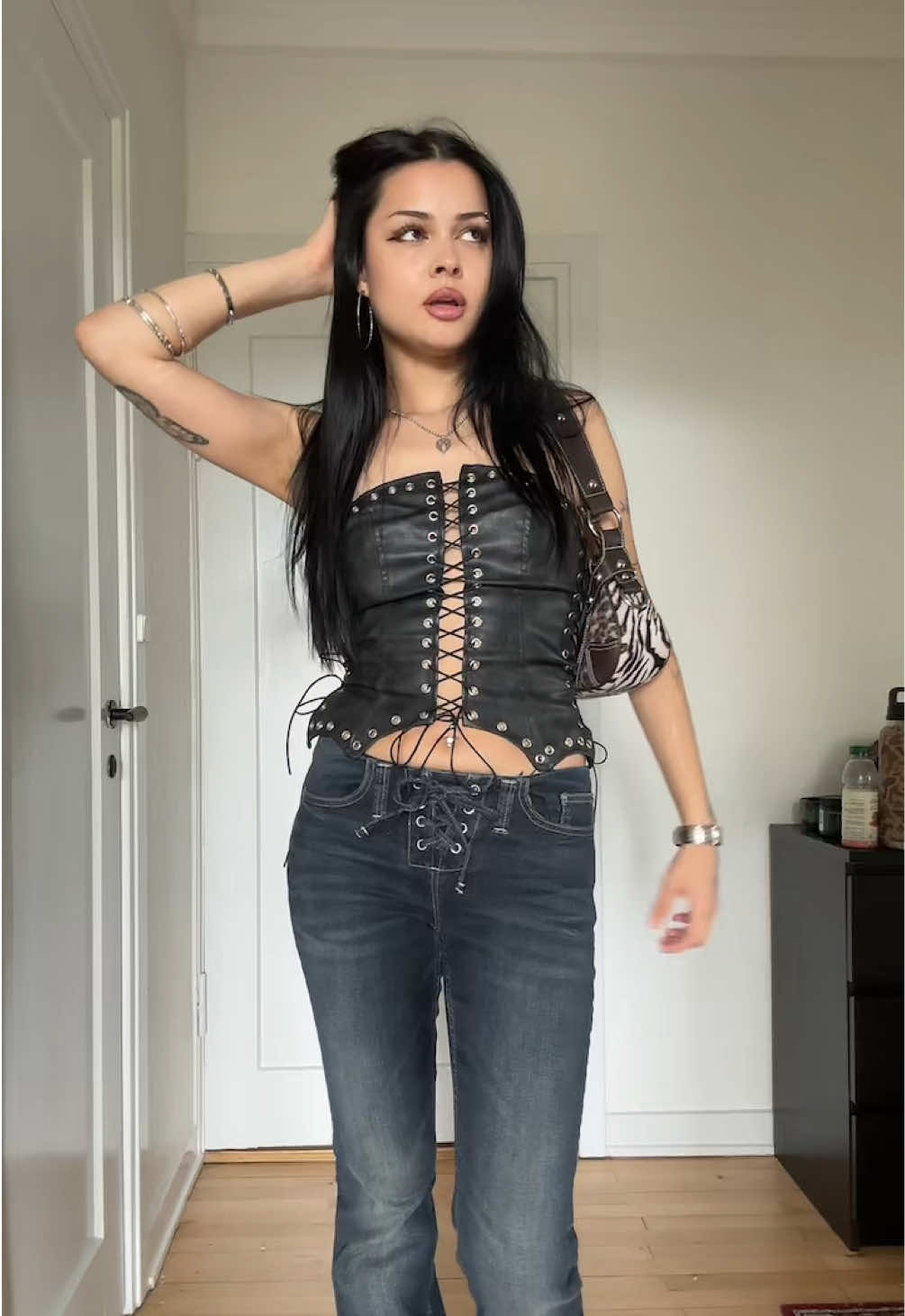 @nadja farah
