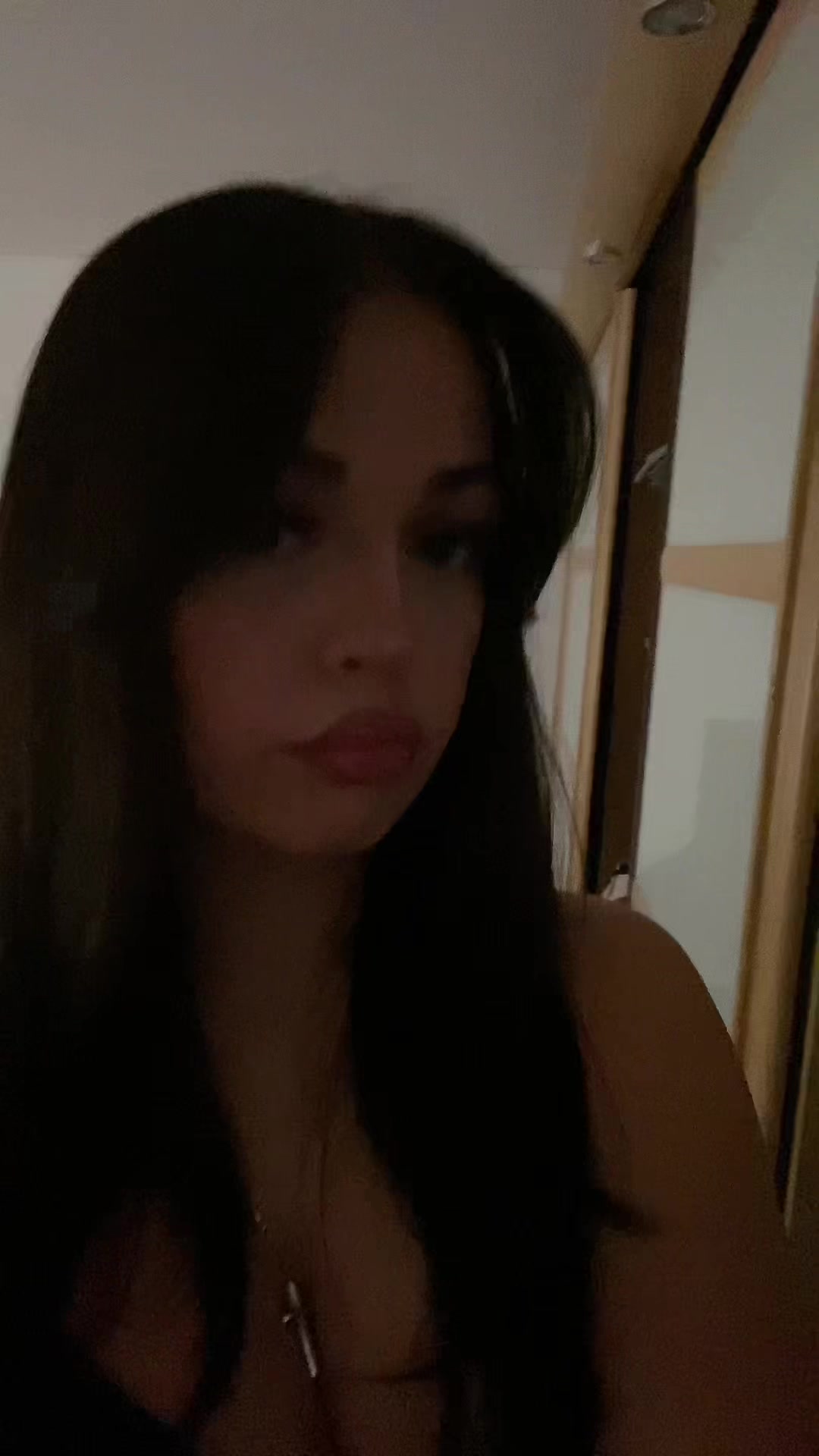 @elenabrls