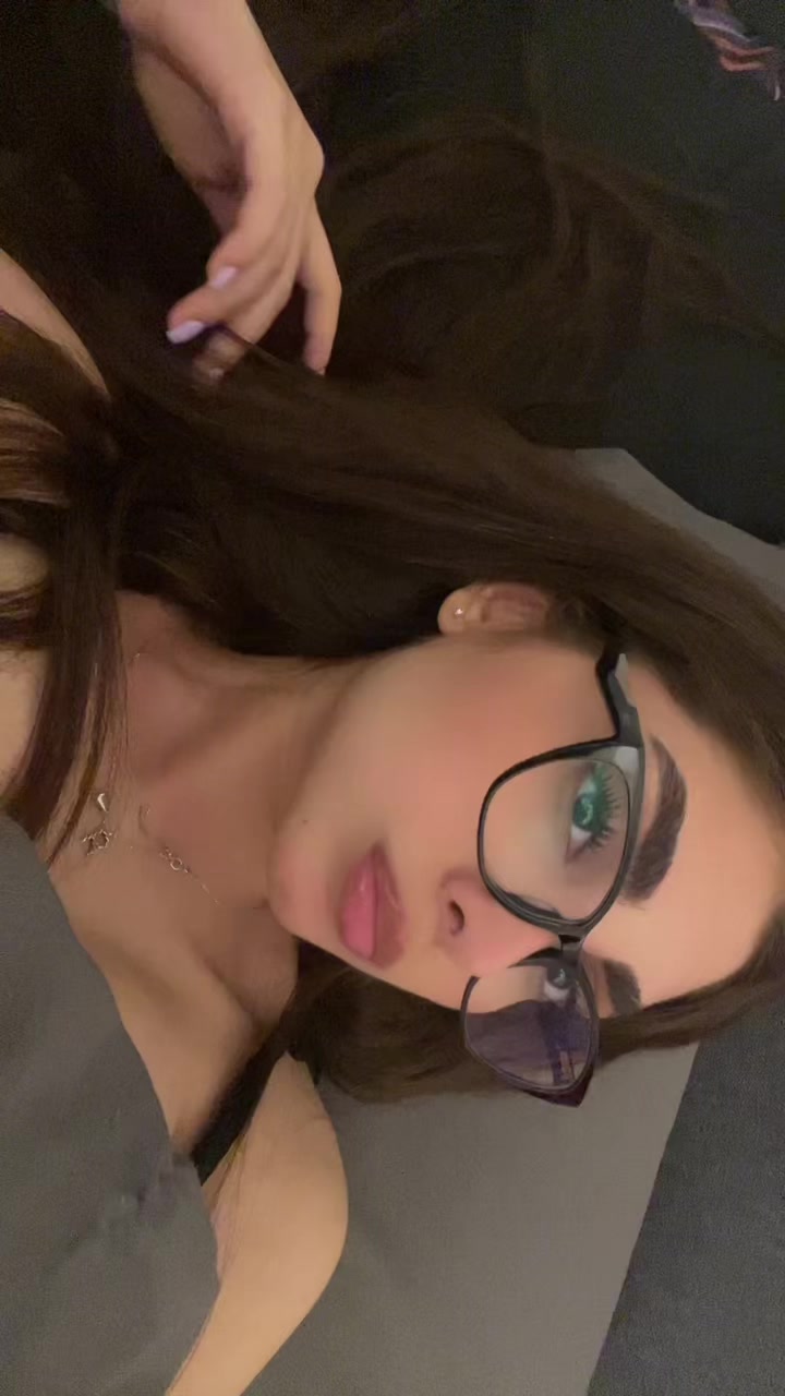 @mobinabaghrzadeh