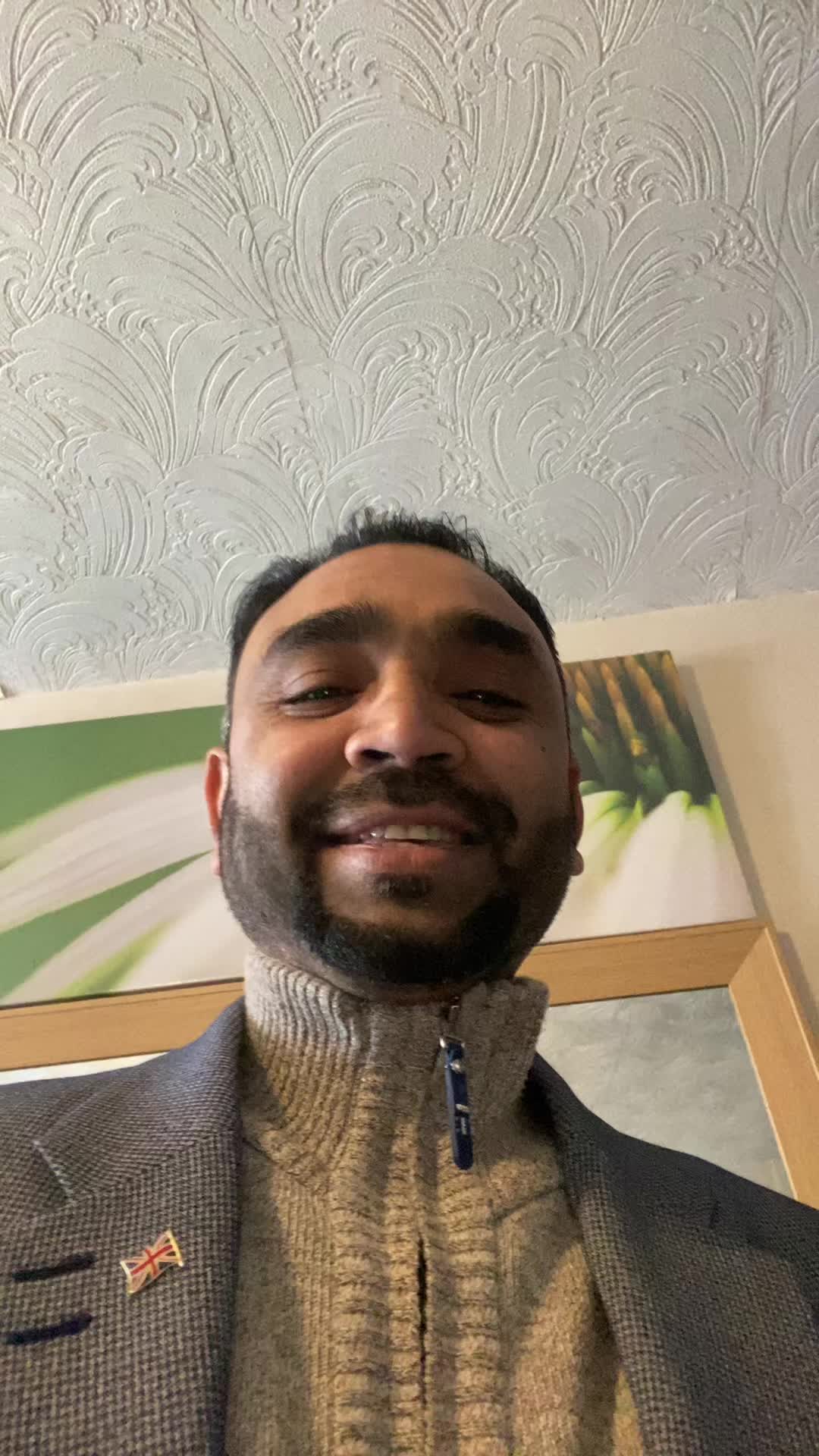 @Saif Khan 🇬🇧