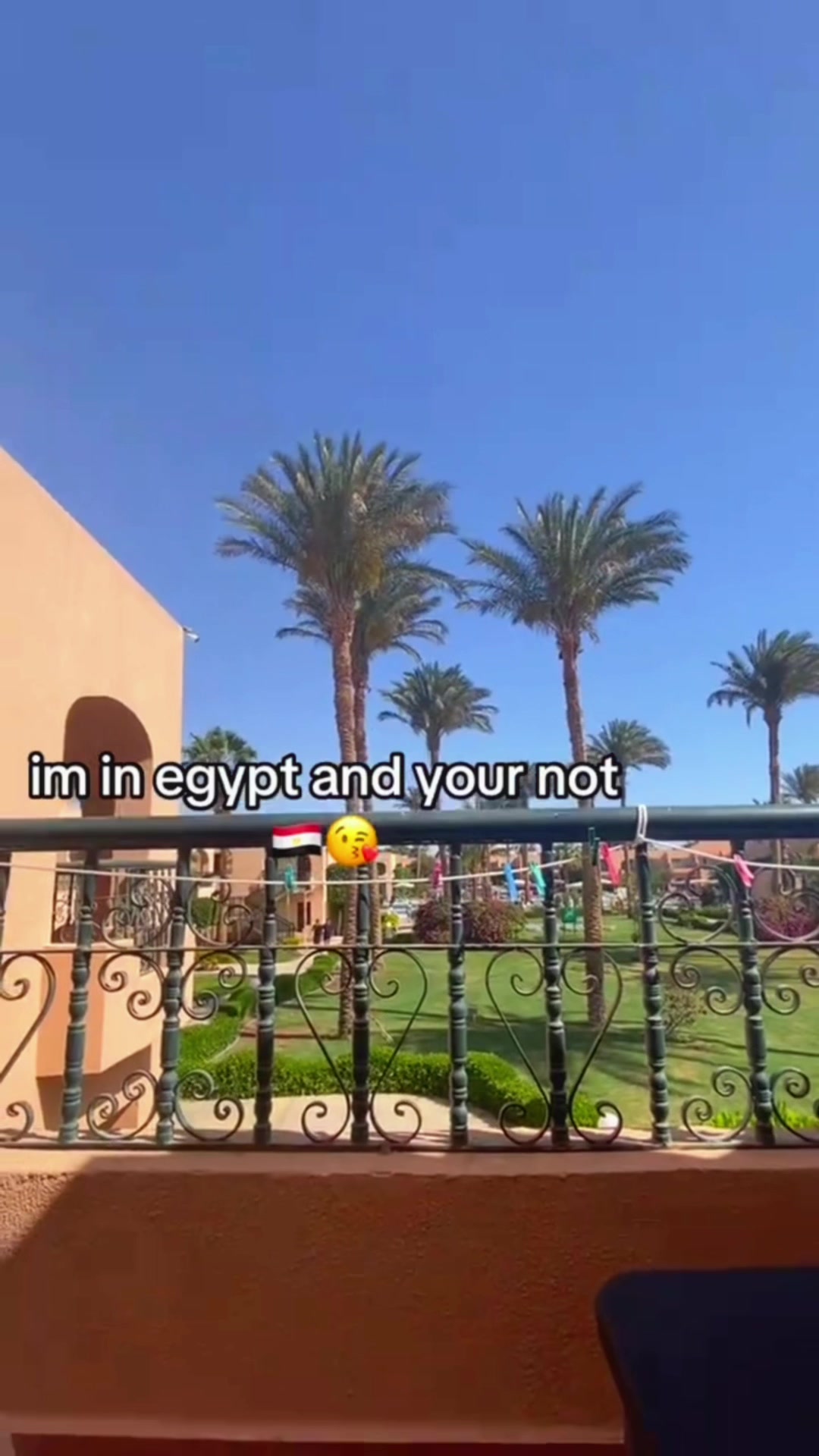@Leni