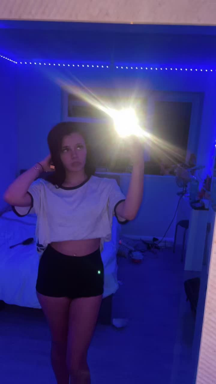 @Sophia