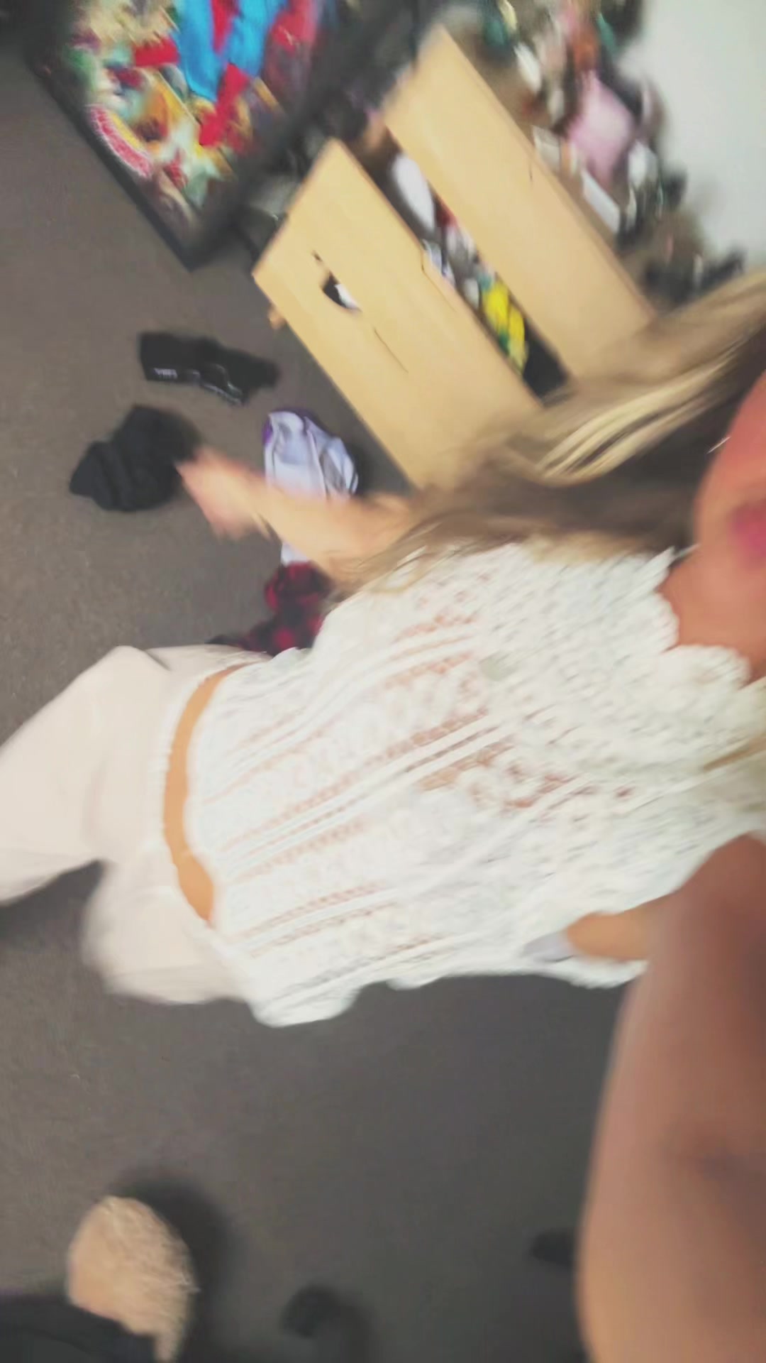 @ella
