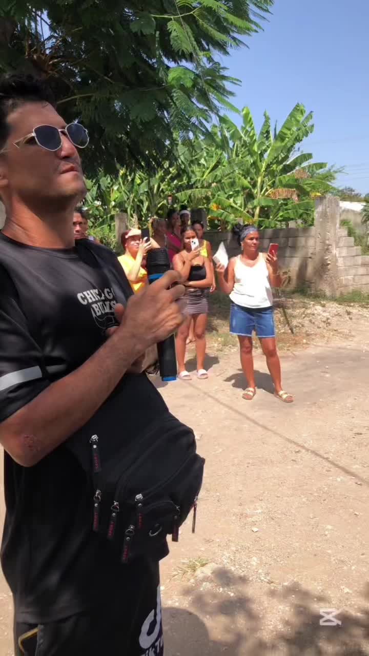 @Raciel Artista