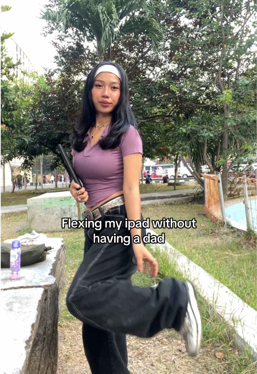 @vi