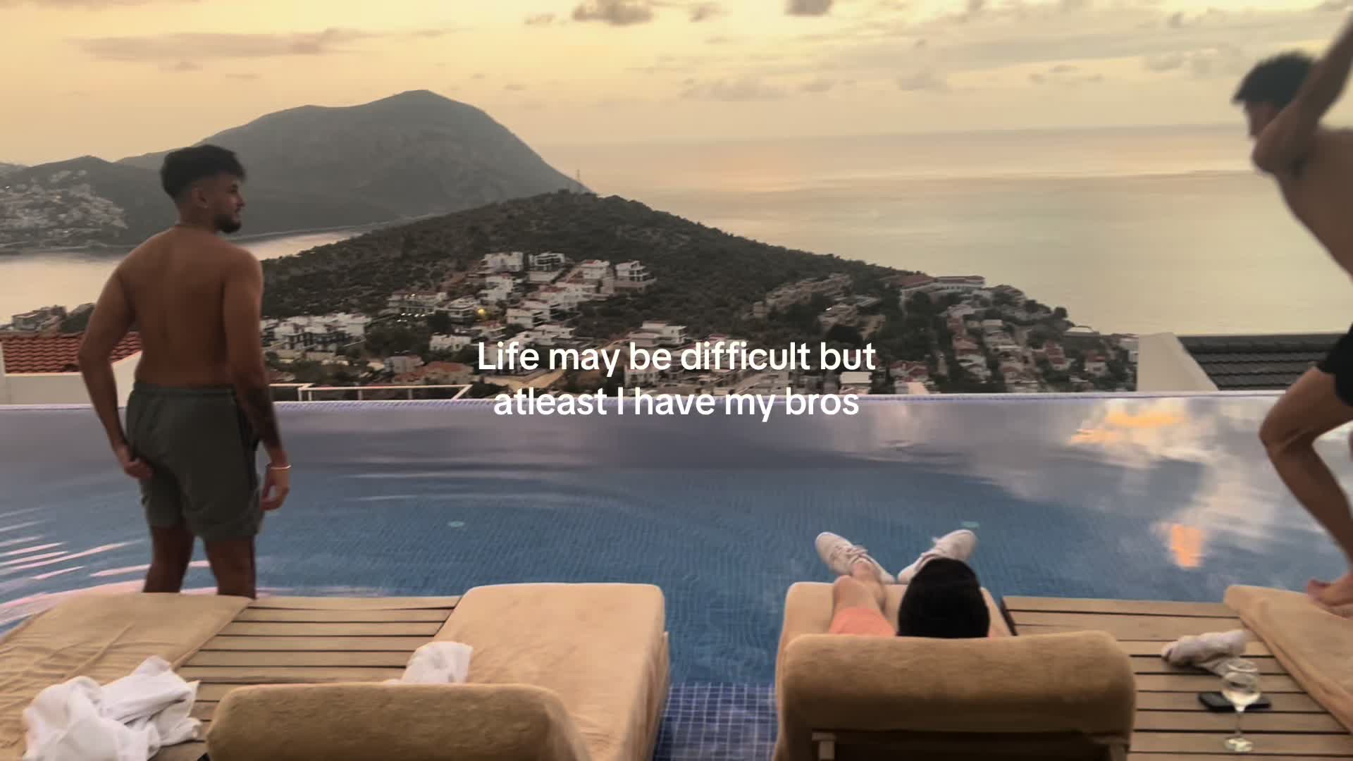 @joe_.noir