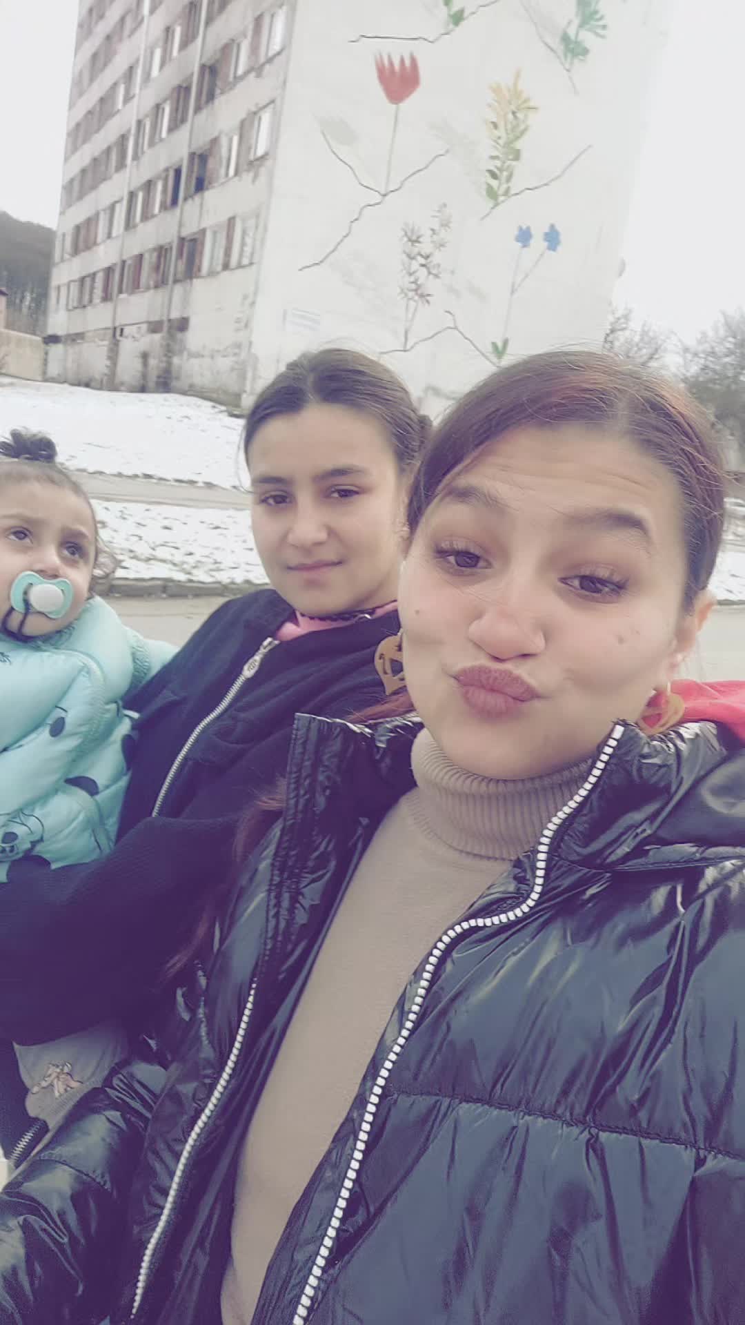 @Maria Ox Horvathova