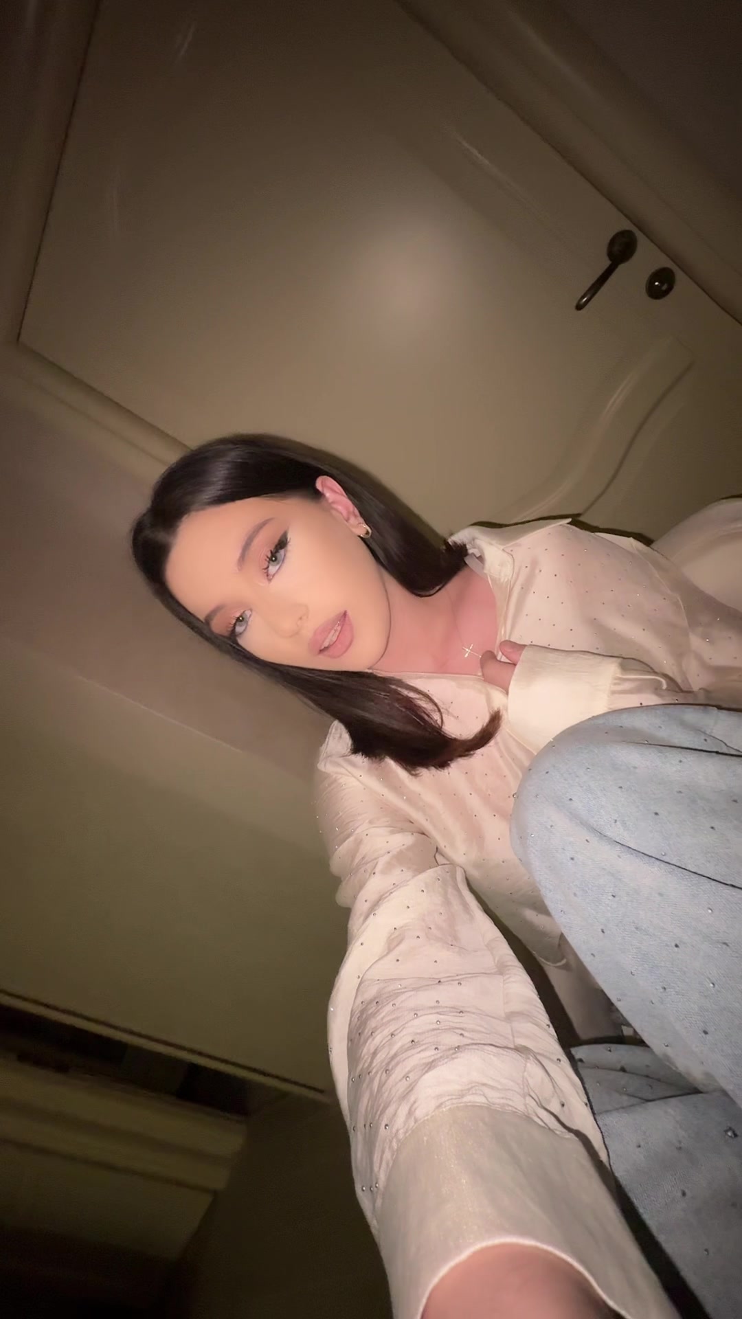 @𝓢𝓲𝓶𝓸𝓷𝓪