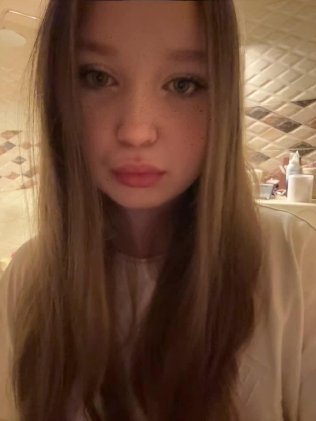 @tooemptytolove