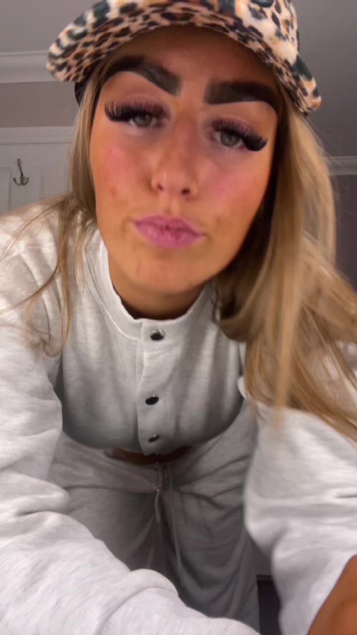 @alyssarossiter__