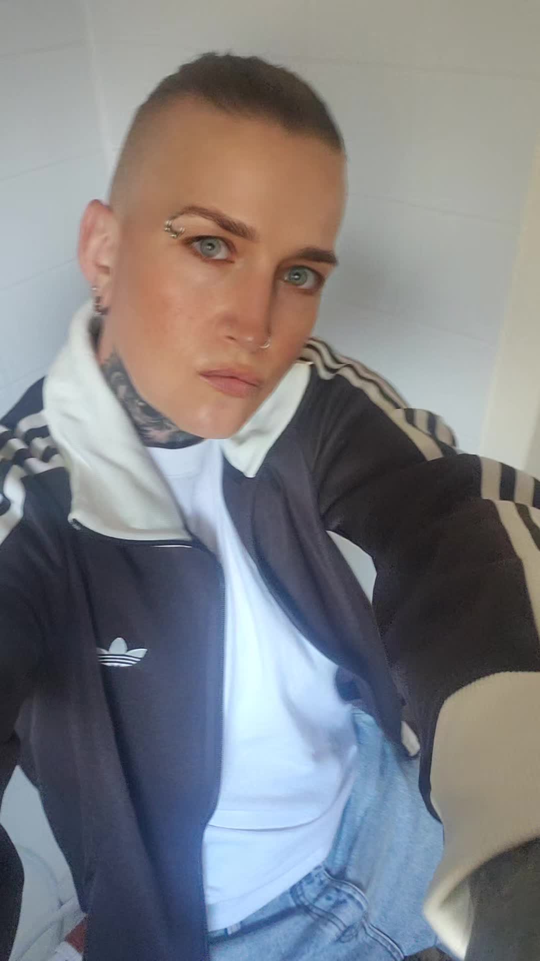 @💚✨️DebZ✨️💚