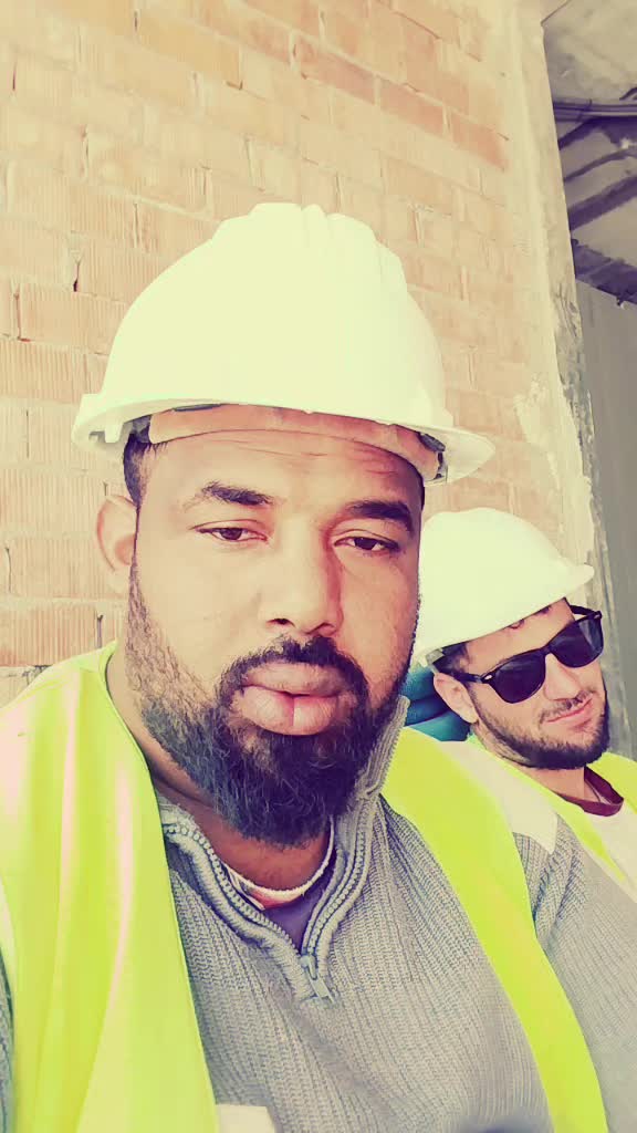 @Omar machi mochkil