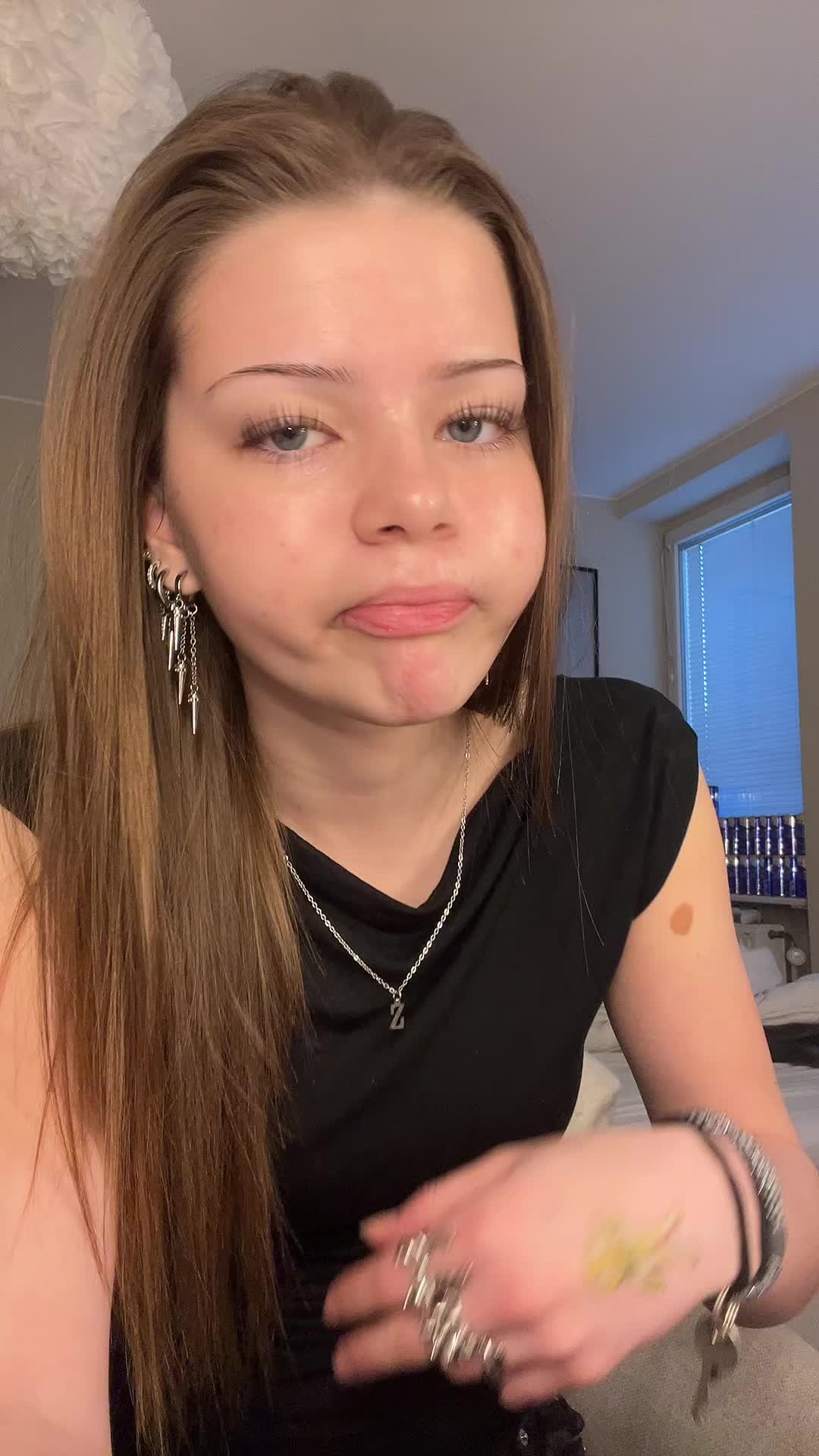 @linazspam