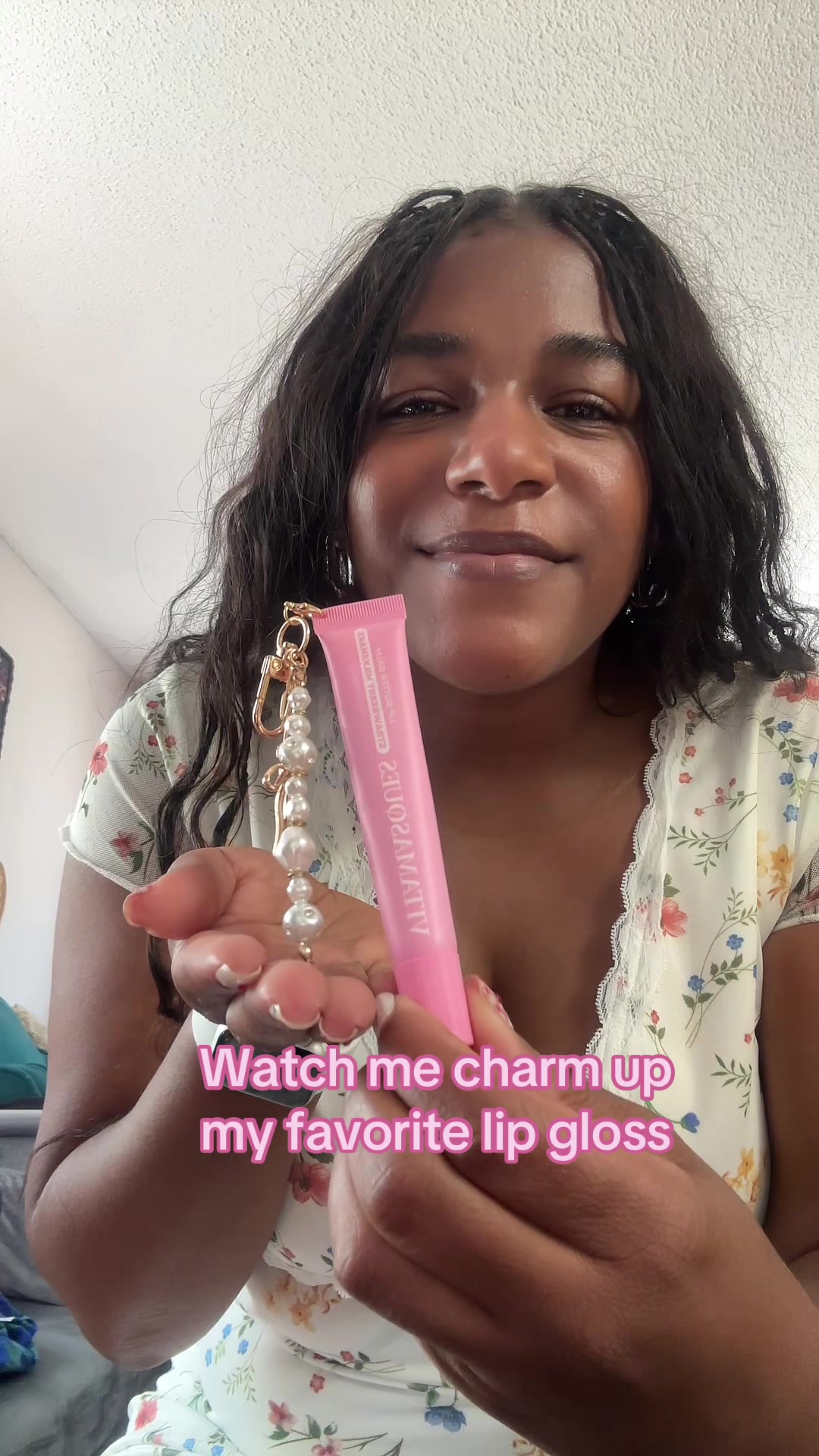 @zeenaelena