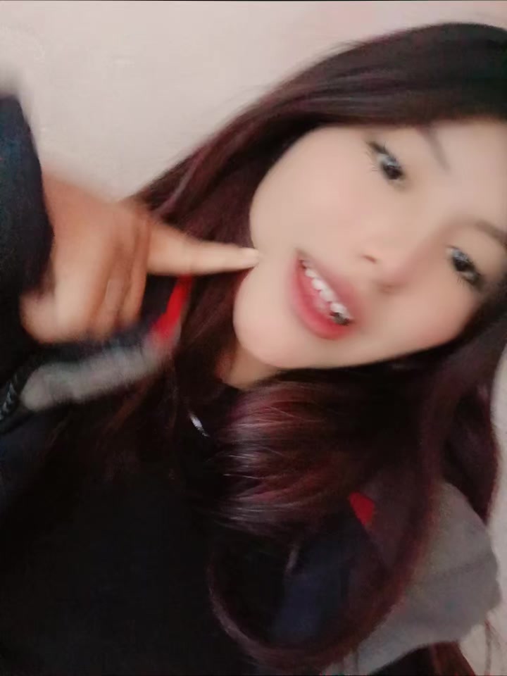 @Çĥăƙĕñîŧă🇮🇩