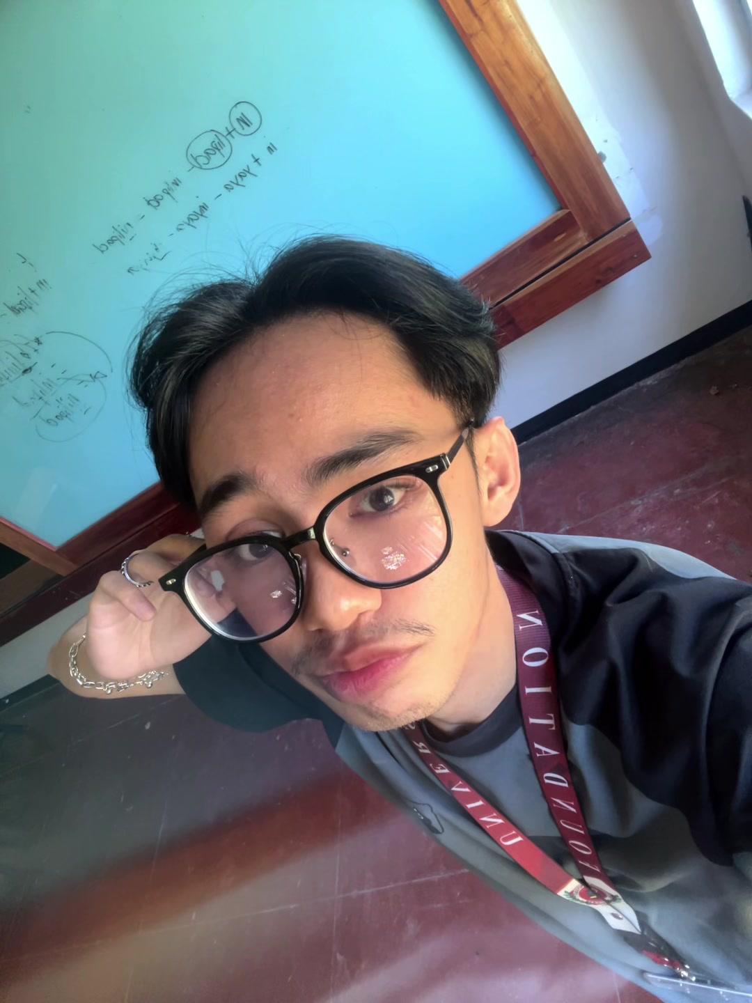 @Ken Ynzon