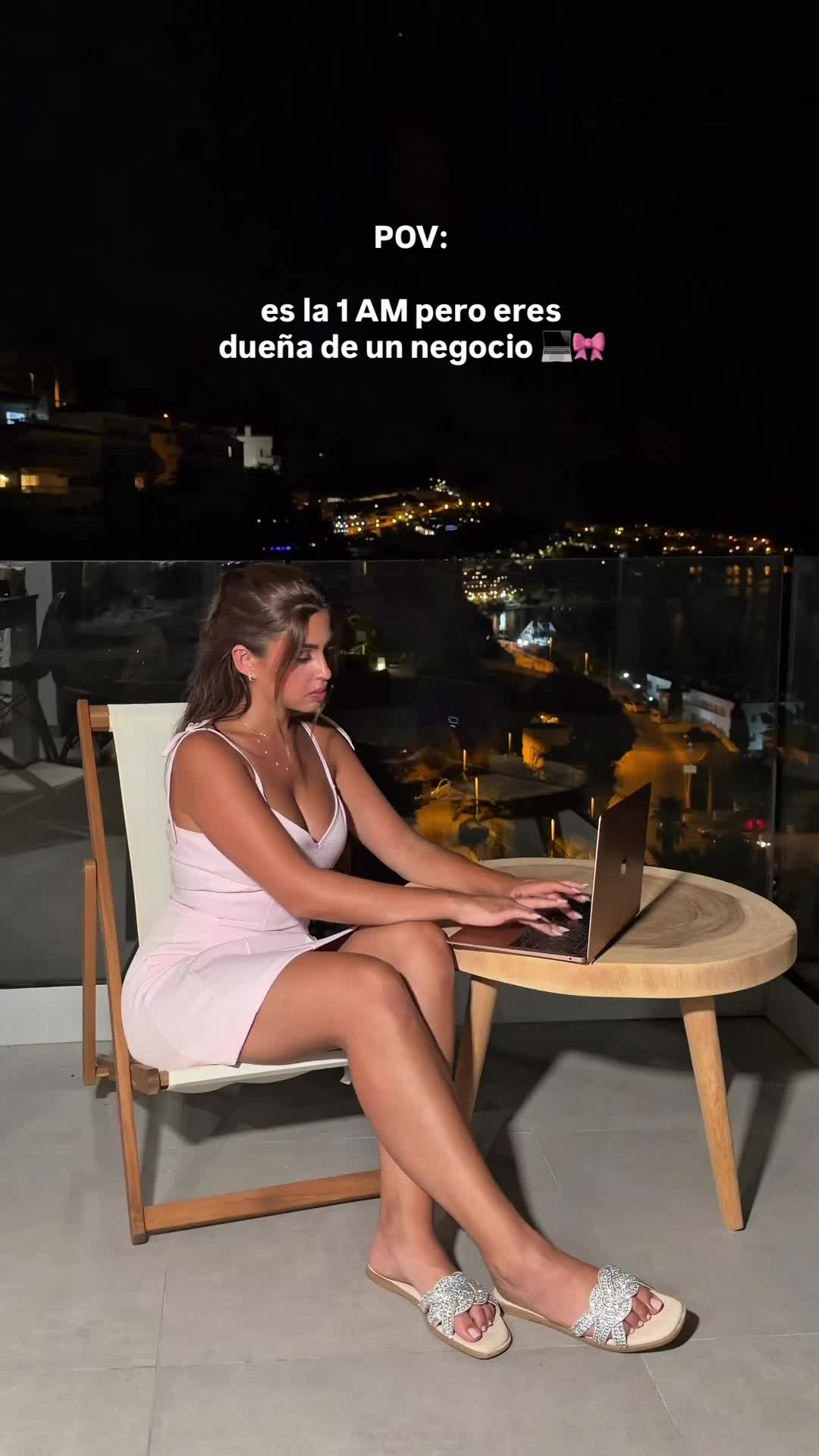 @Victoria Caro