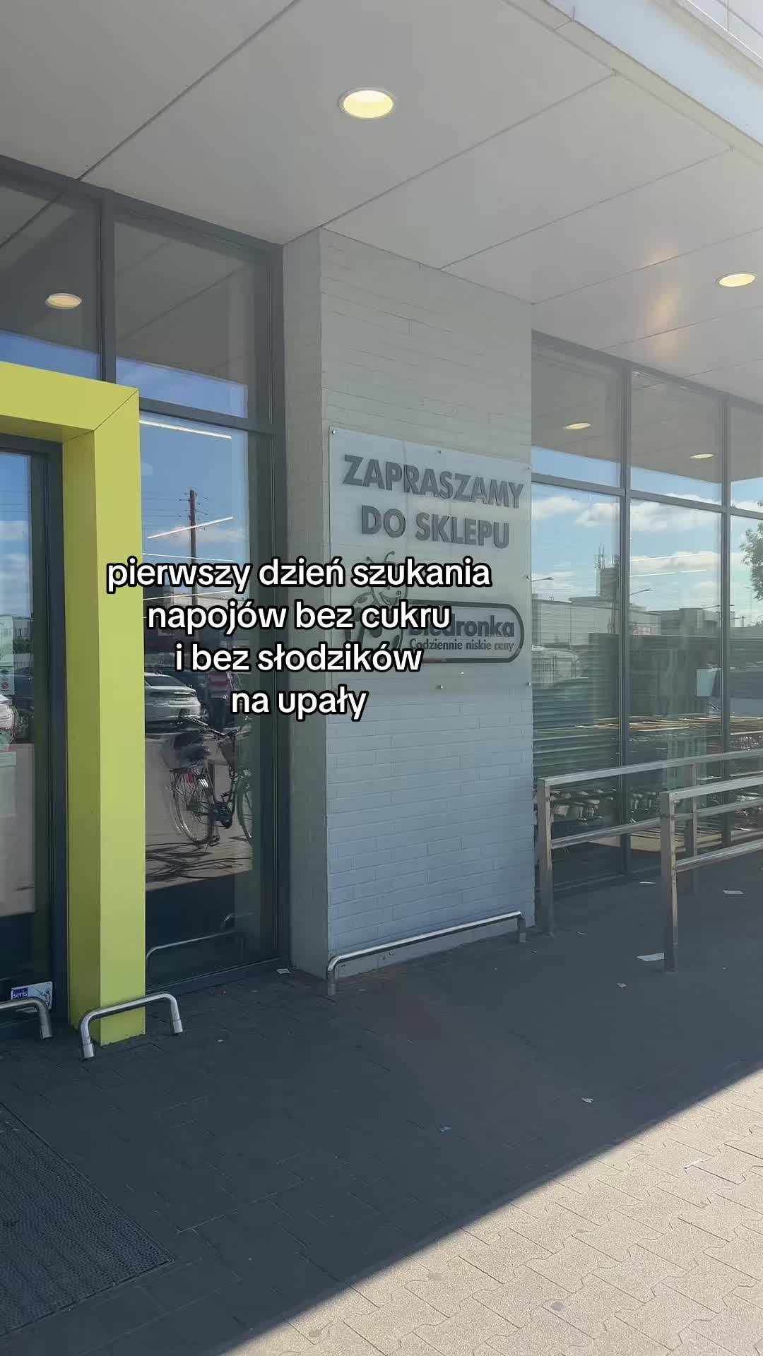 @SzakaLaka