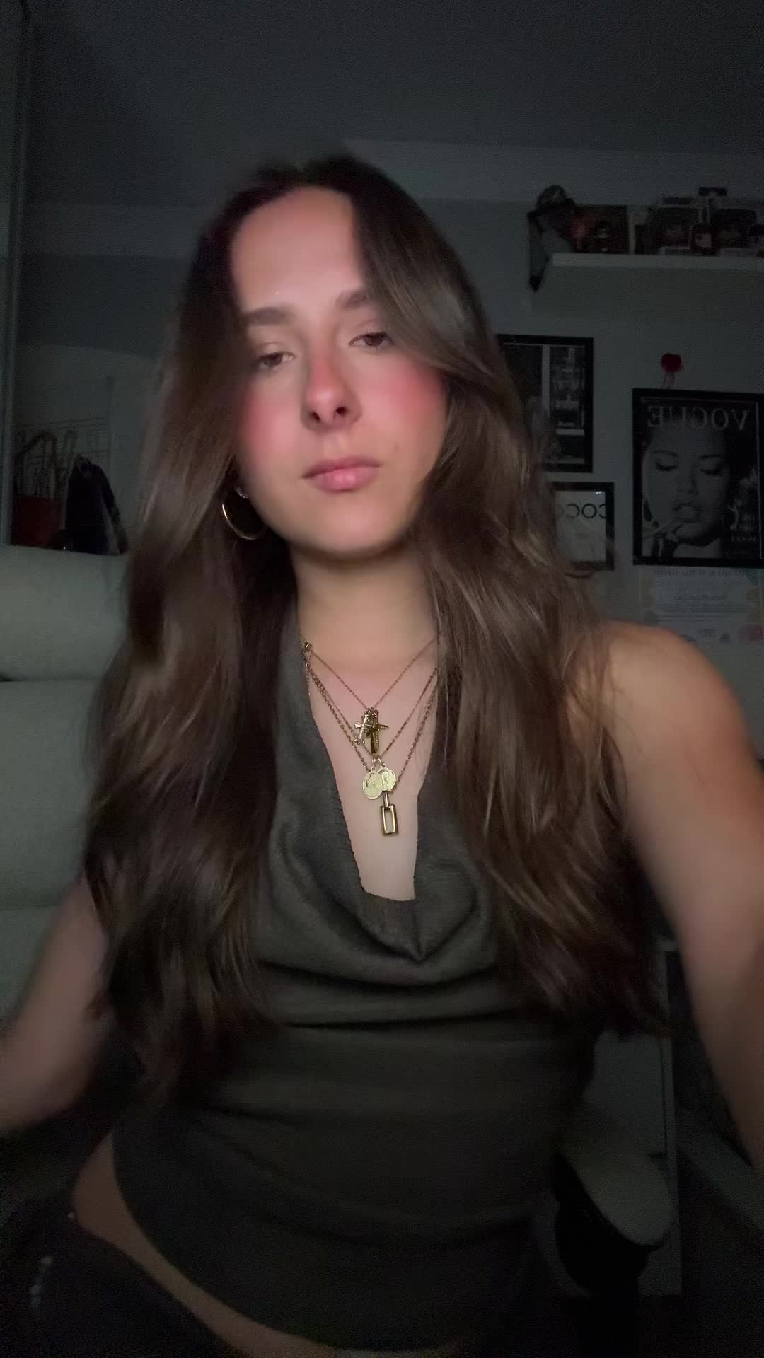 @️