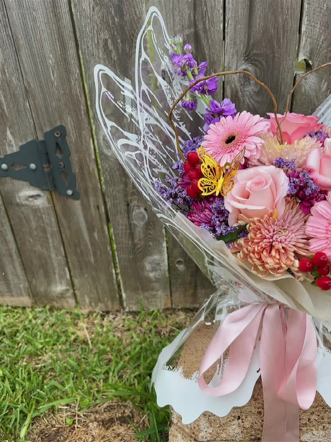 @floriebouquets