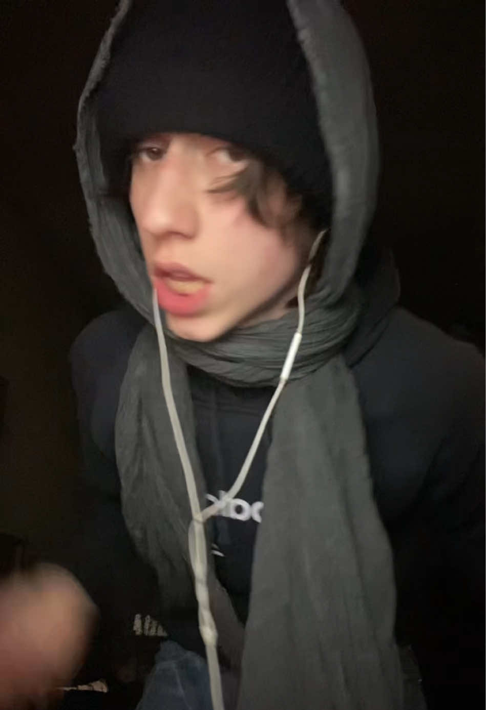 @uyazv1m