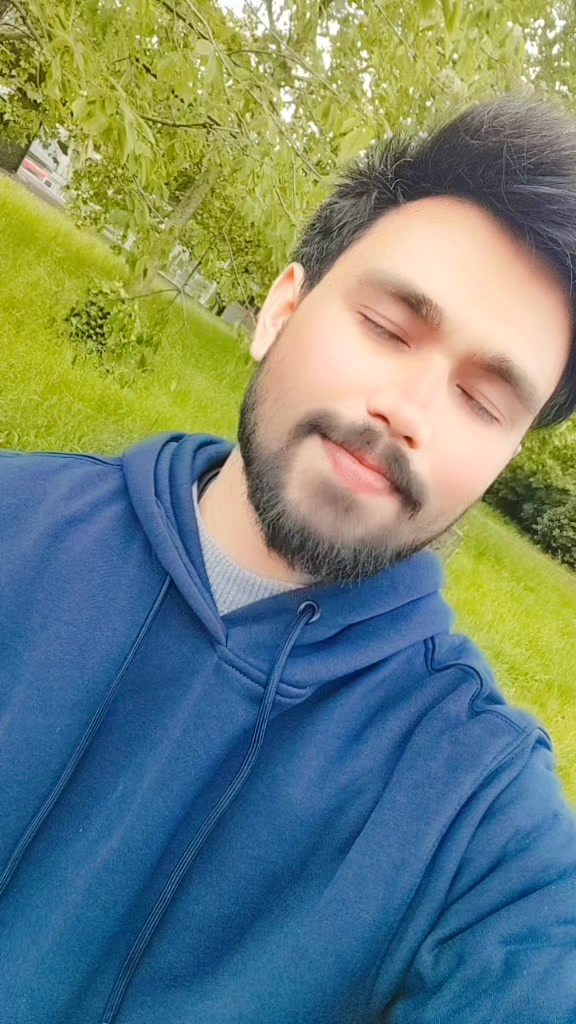 @Munna Ram🇳🇵🇳🇵🇬🇧🇬🇧