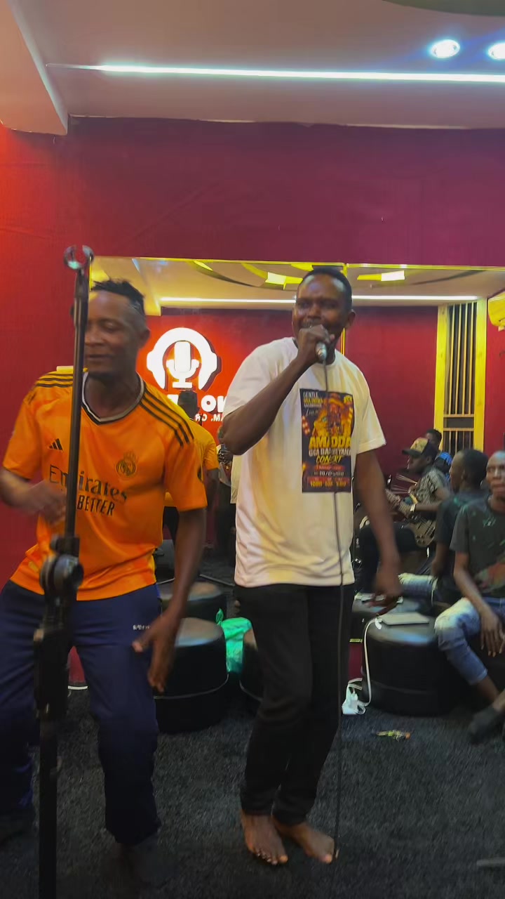 @BAMWEYANA_Omuzinyi🇺🇬 ✅