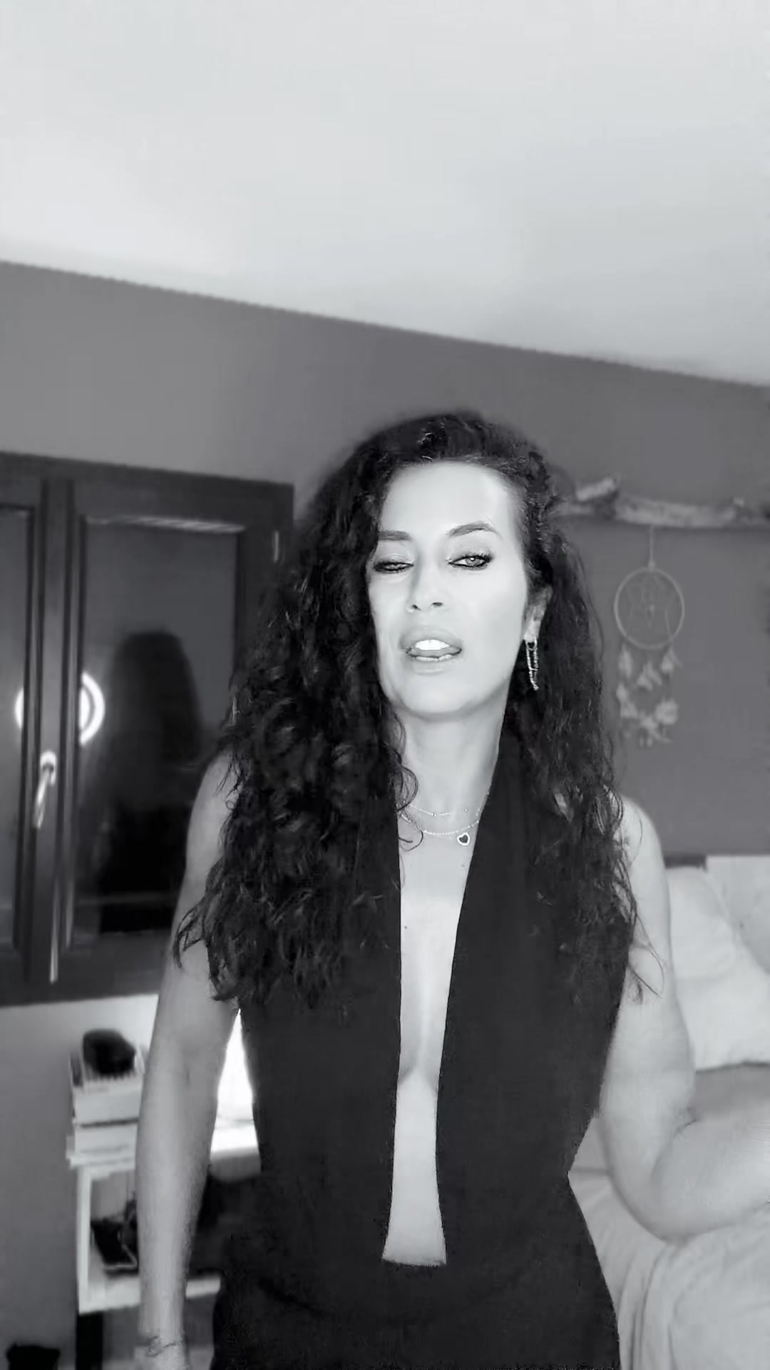 @C.b_83