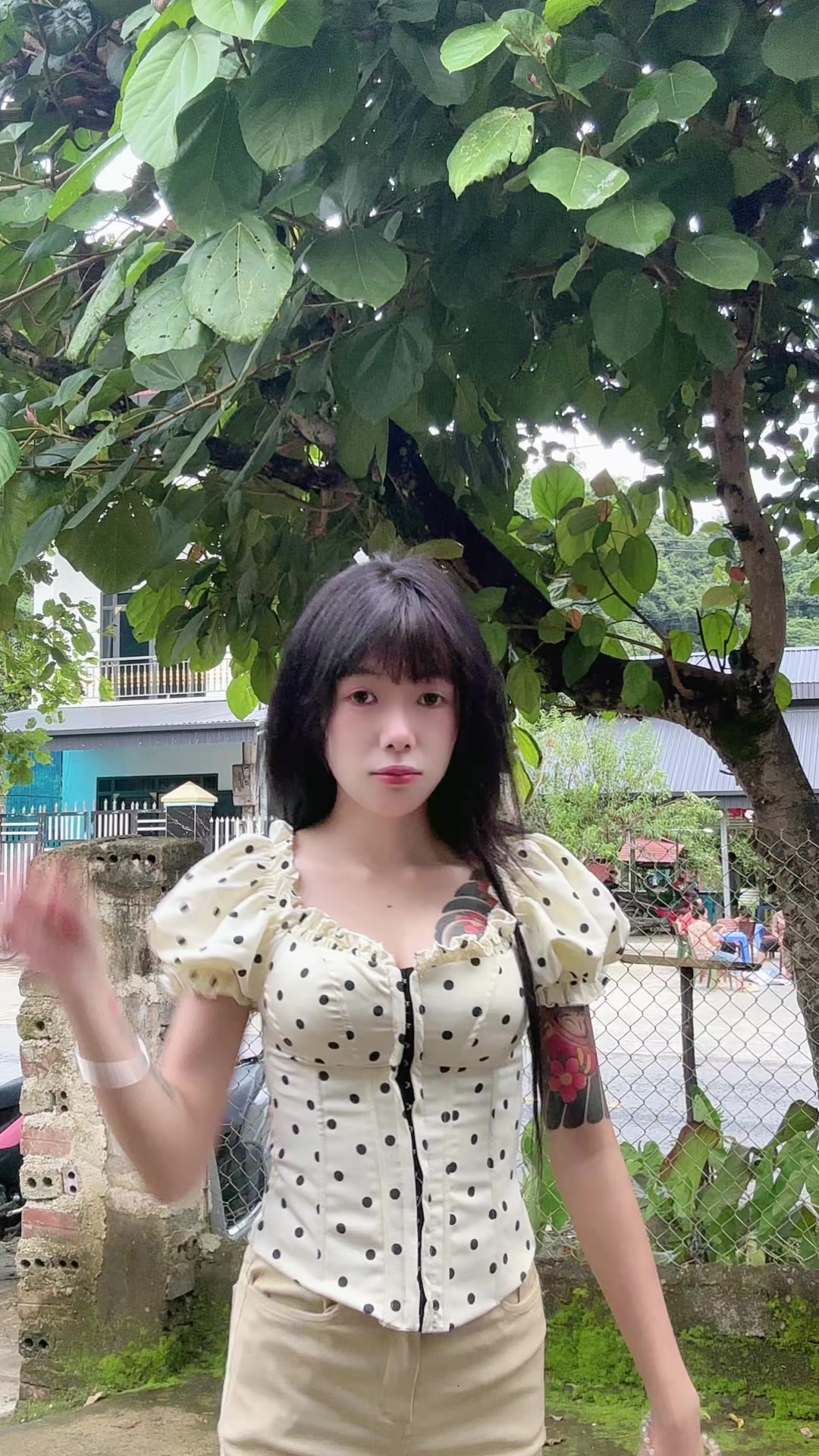 @Thuỷ Tây