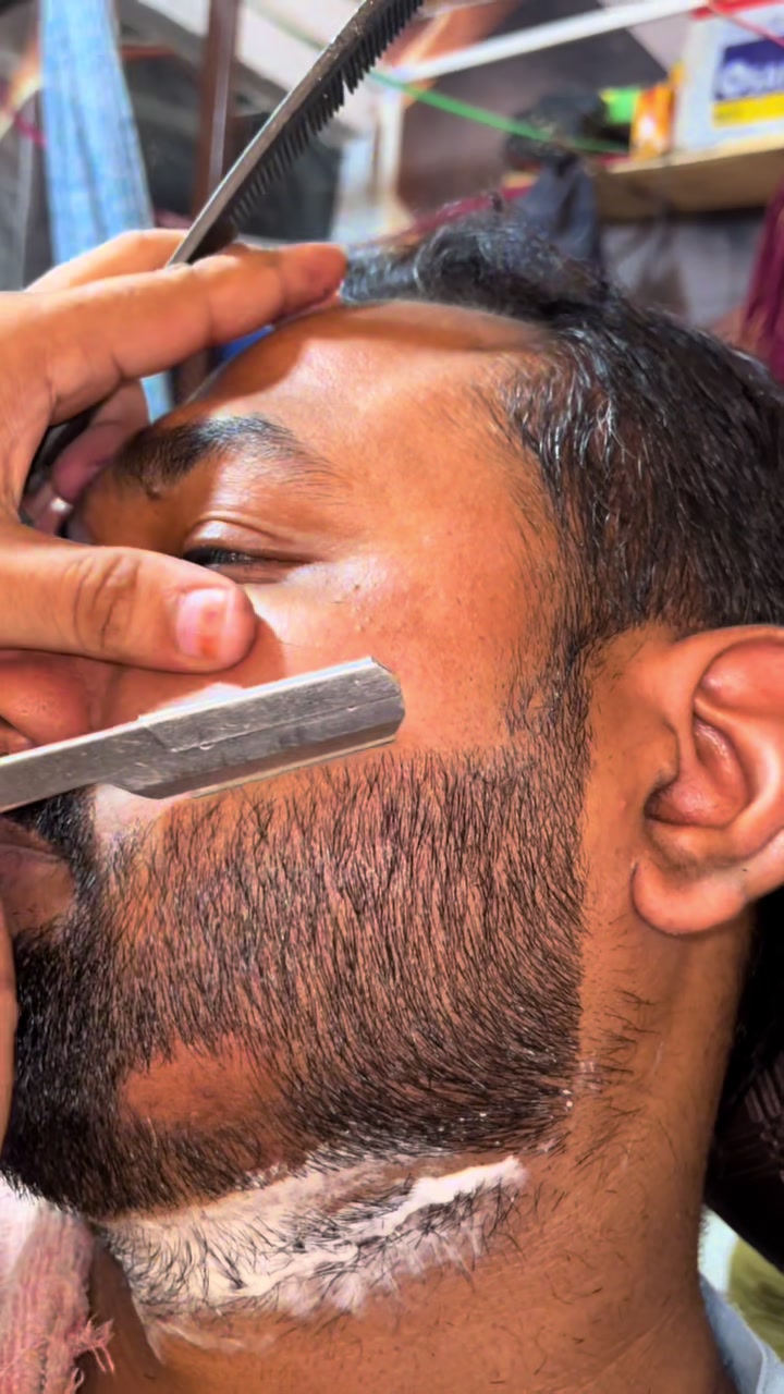@💈THE ZEESHAN✂️ BARBER SHOP💈