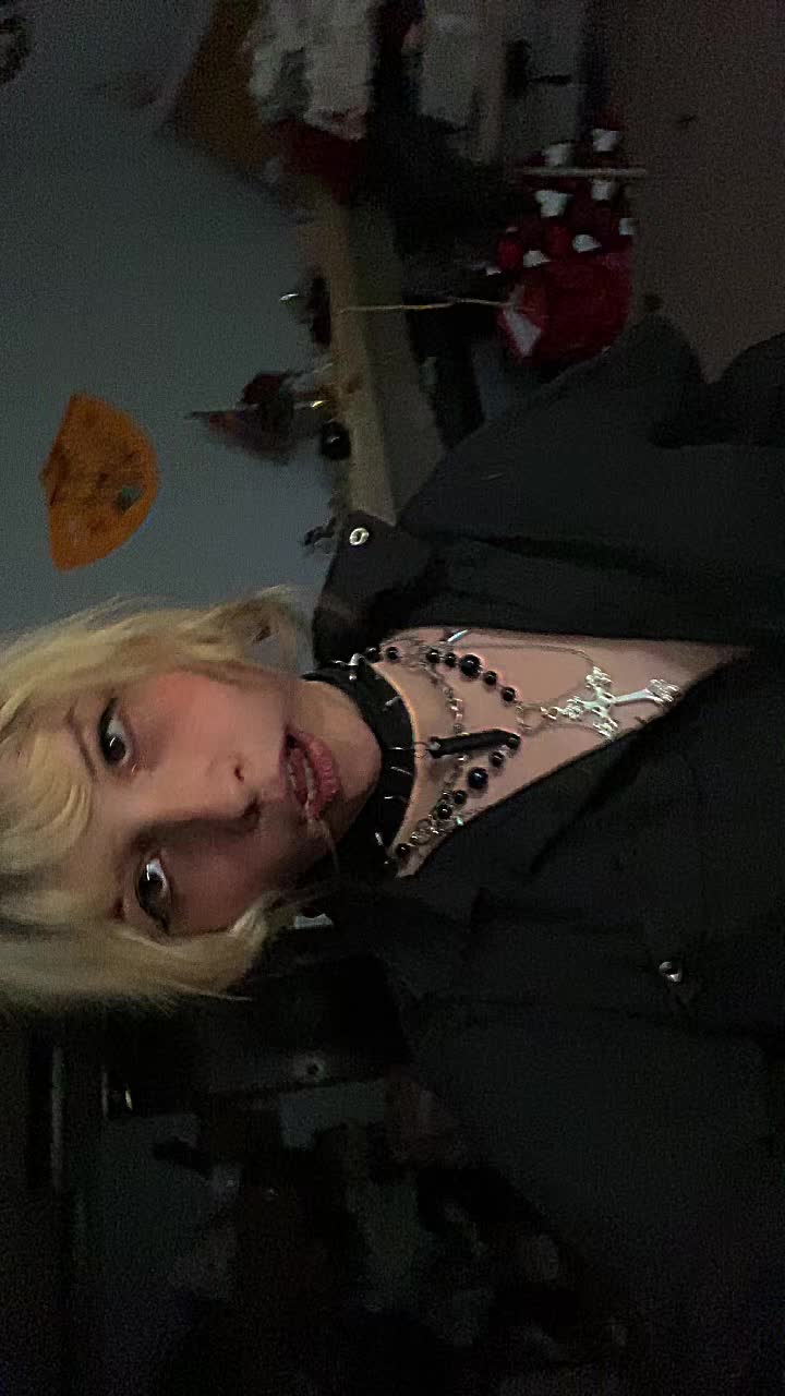 @🍃༒🍩𝓝𝓲𝓴𝓸/𝓯𝓸𝔁🍩༒🍃
