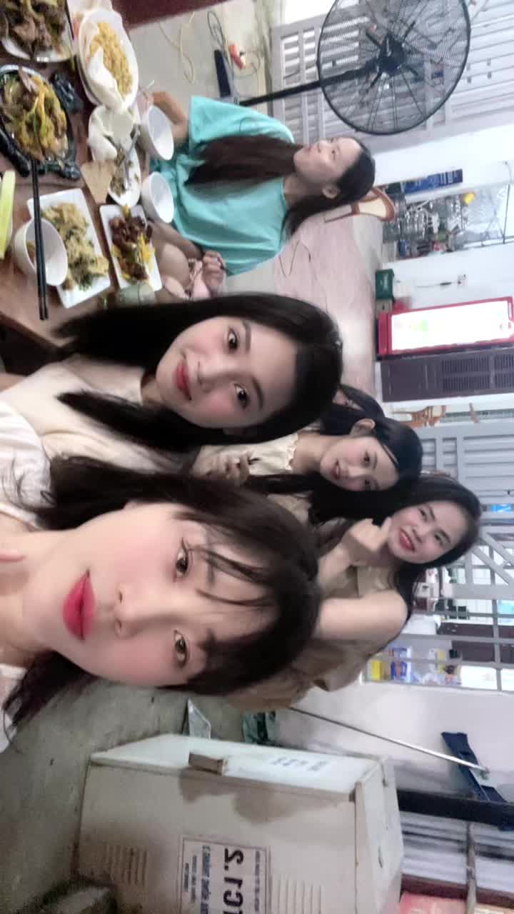 @Béo🙃 Là chuỵ 🤣