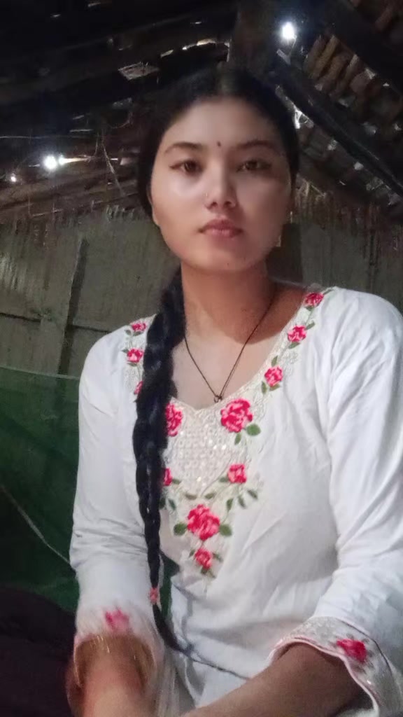 @❣️Saina❣️