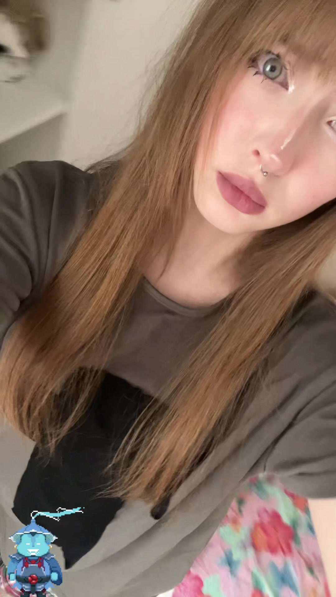 @GL0my