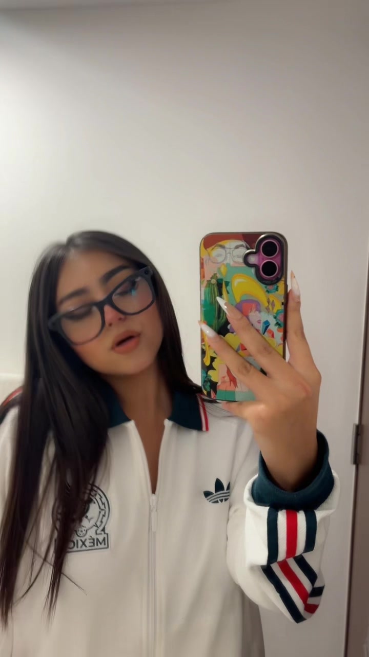 @badkabbronna_