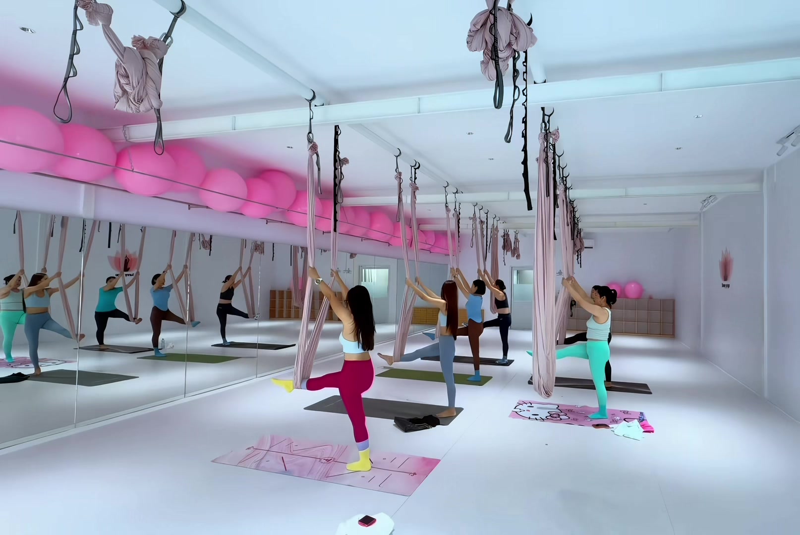 @SUNNY YOGA @MDY