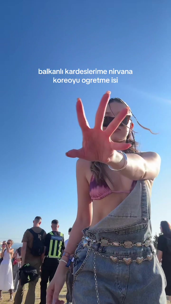 @aslı star