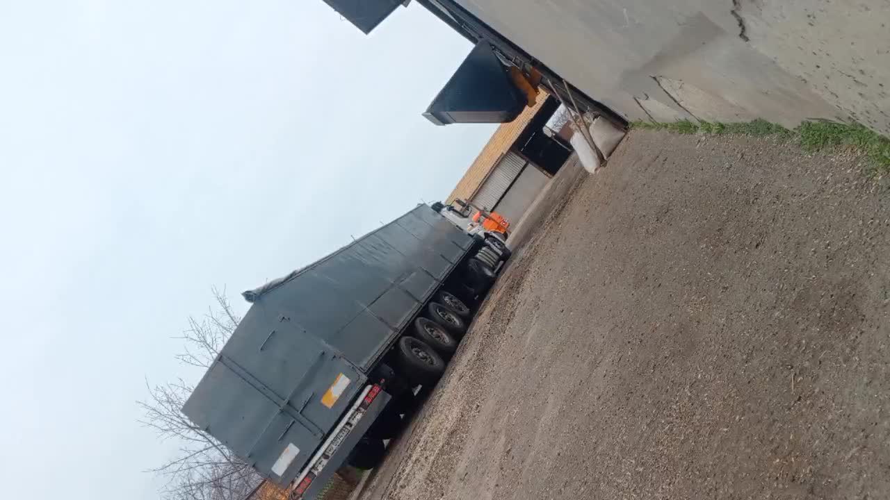 @Вован_КамаЗ_549